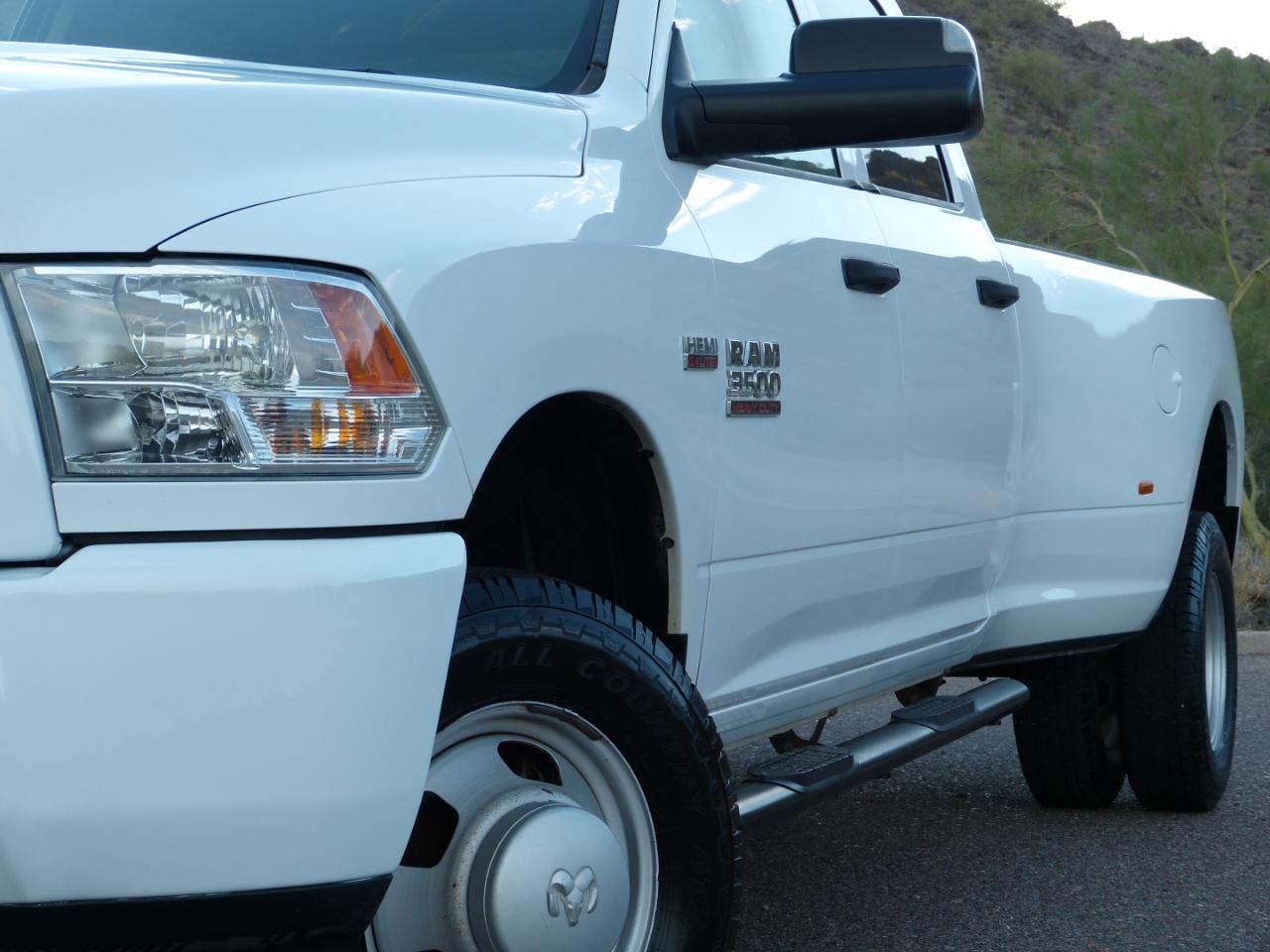 RAM 3500 Tradesman Crew Cab 4WD DRW 2016