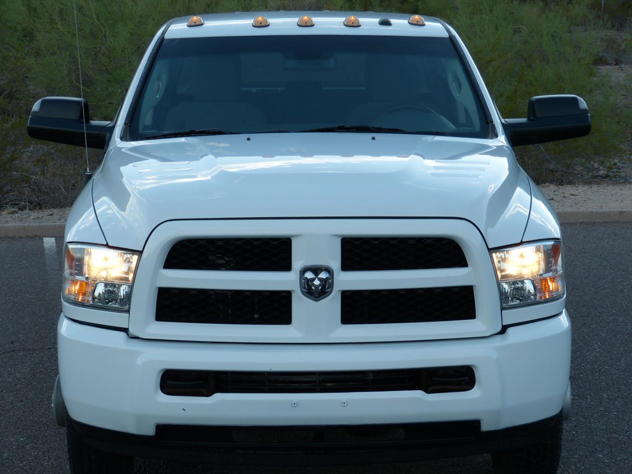 RAM 3500 Tradesman Crew Cab 4WD DRW 2016