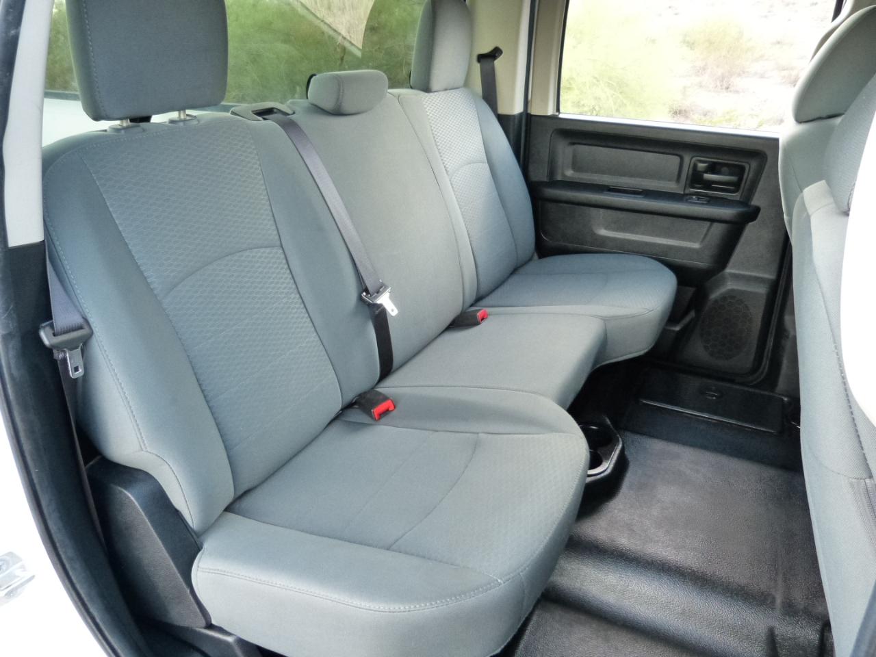 RAM 3500 Tradesman Crew Cab 4WD DRW 2016