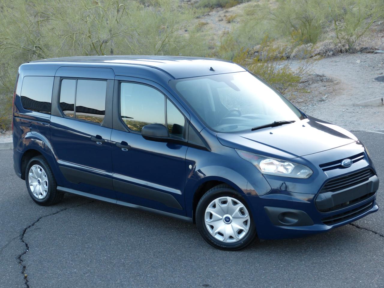 Ford Transit Connect photo 7
