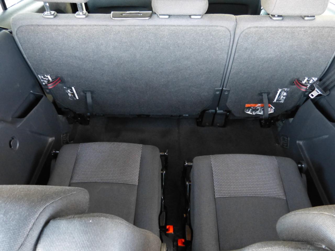 Ford Transit Connect photo 36