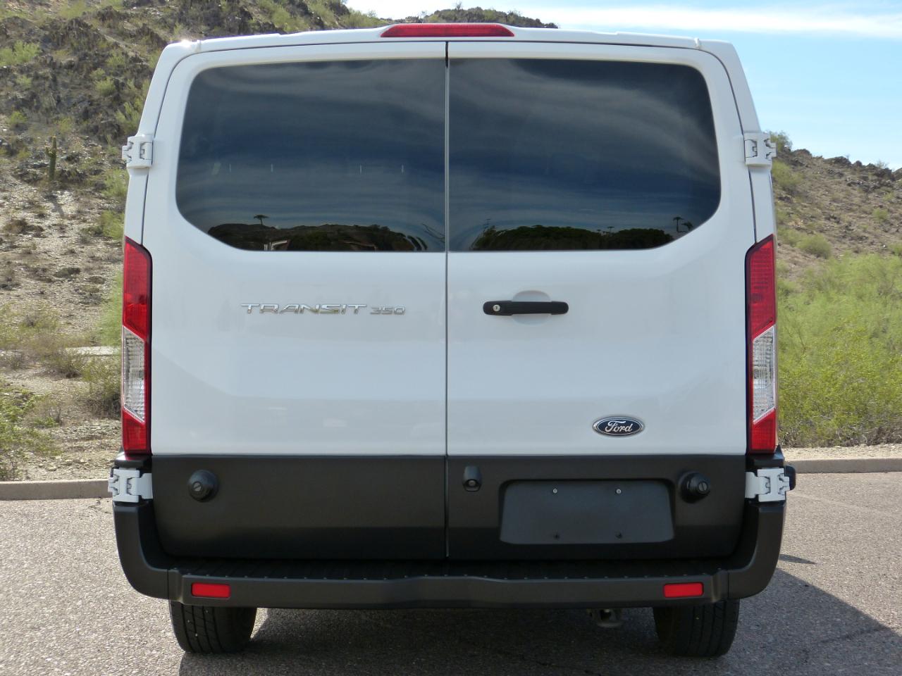 Ford Transit 350 Wagon Low Roof XLT w/Sliding Pass. 148-in. WB 2019