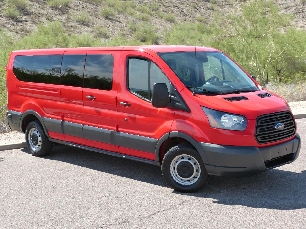 Ford Transit 350 Wagon Low Roof XLT 60/40 Pass. 148-in. WB 2018