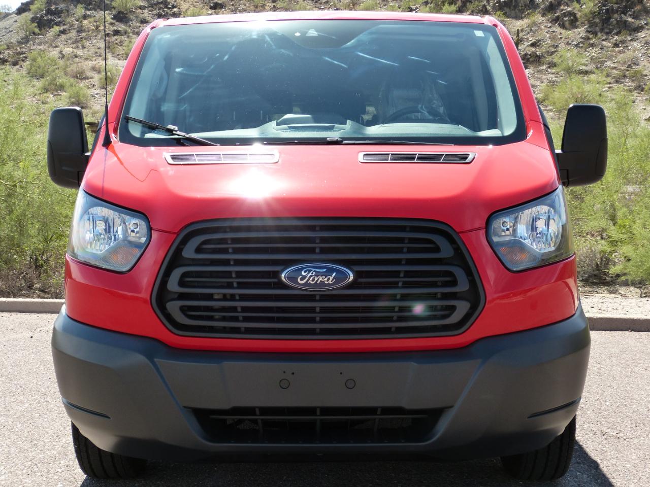 Ford Transit 350 Wagon Low Roof XLT 60/40 Pass. 148-in. WB 2018