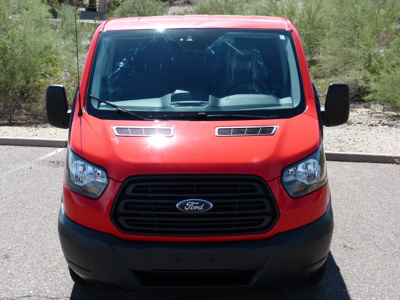 Ford Transit 350 Wagon Low Roof XLT 60/40 Pass. 148-in. WB 2018