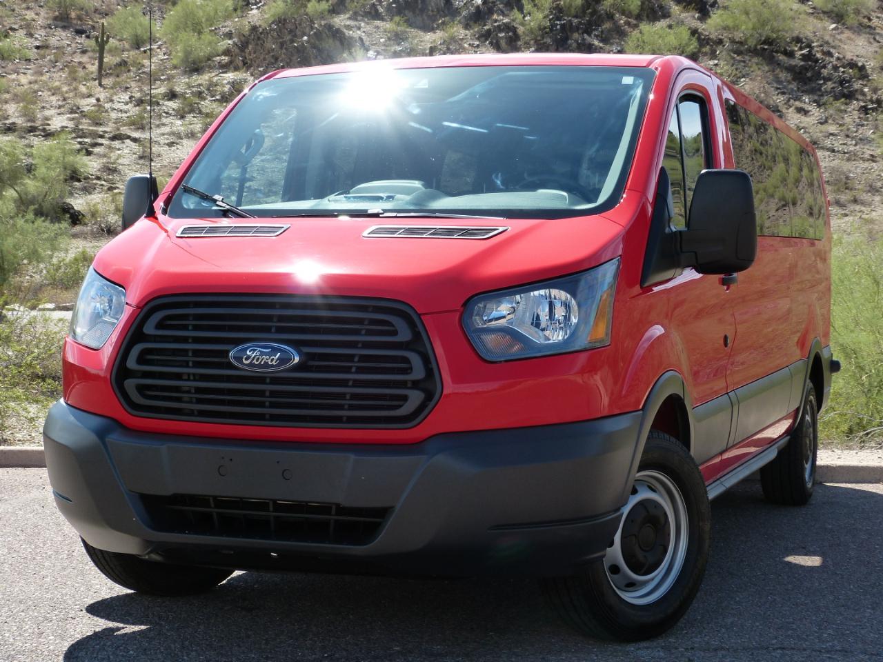 Ford Transit 350 Wagon Low Roof XLT 60/40 Pass. 148-in. WB 2018