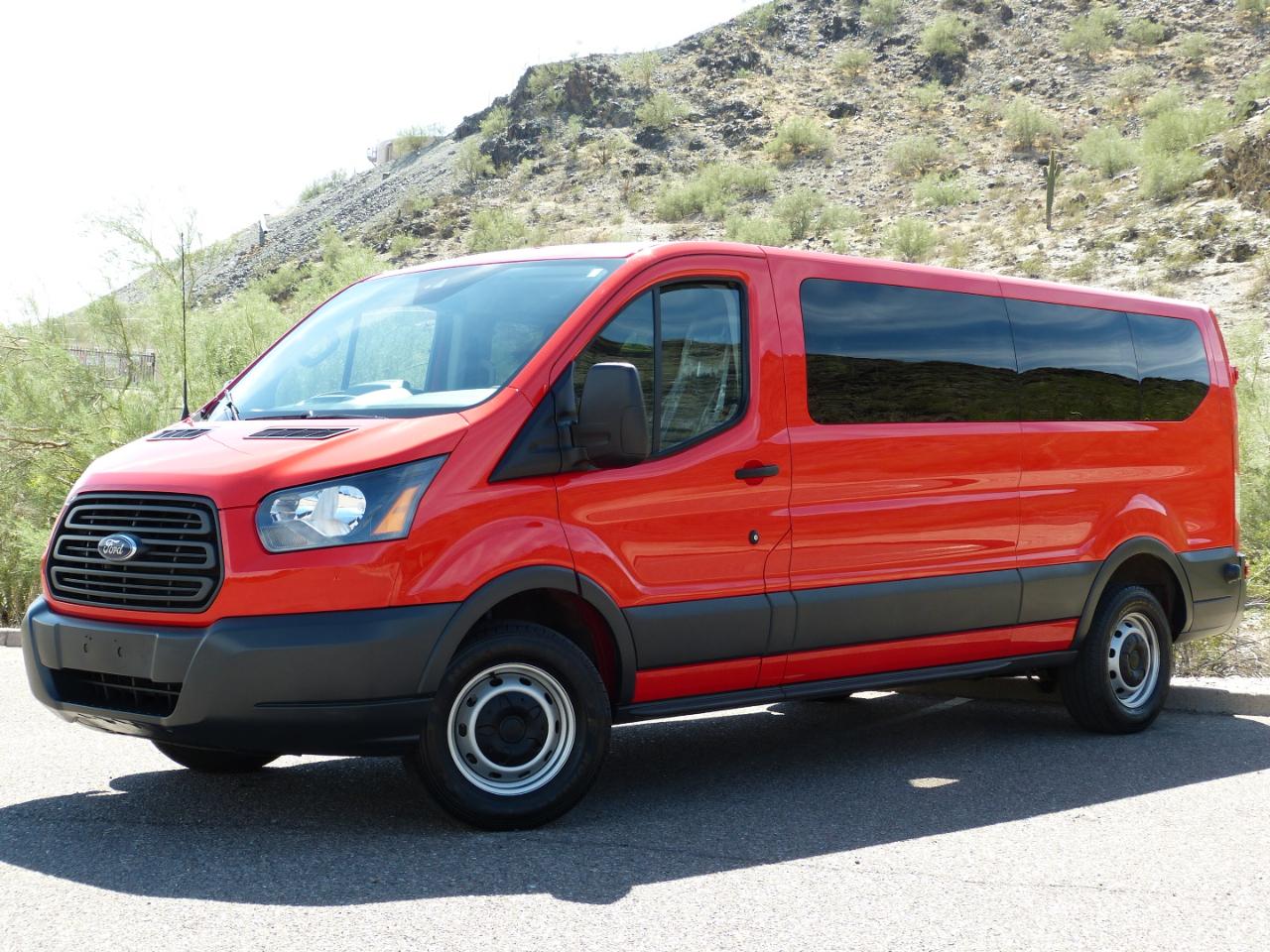 Ford Transit 350 Wagon Low Roof XLT 60/40 Pass. 148-in. WB 2018