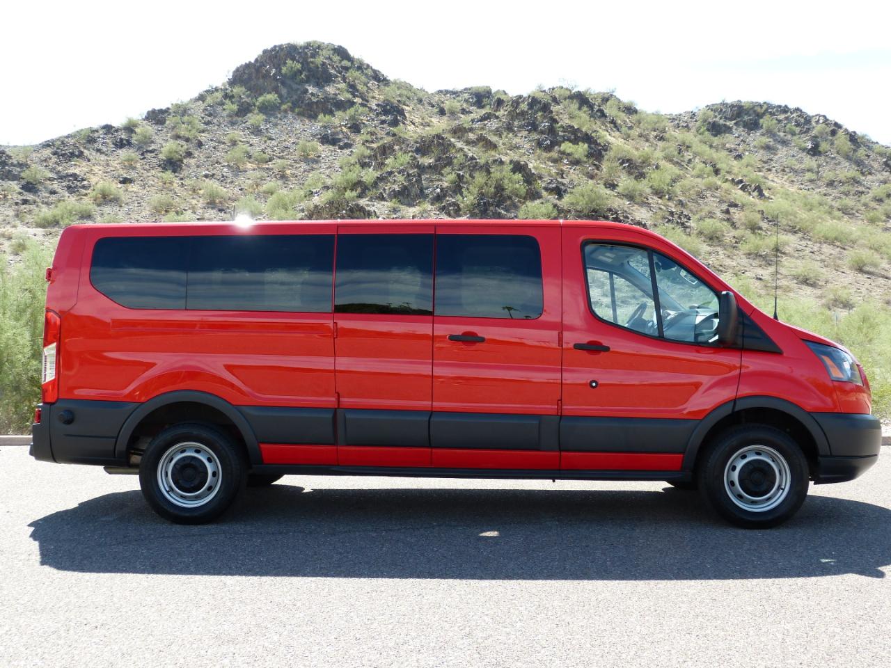 Ford Transit 350 Wagon Low Roof XLT 60/40 Pass. 148-in. WB 2018