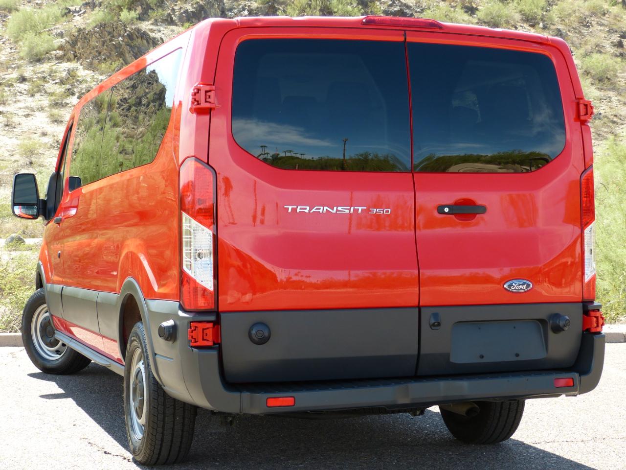 Ford Transit 350 Wagon Low Roof XLT 60/40 Pass. 148-in. WB 2018