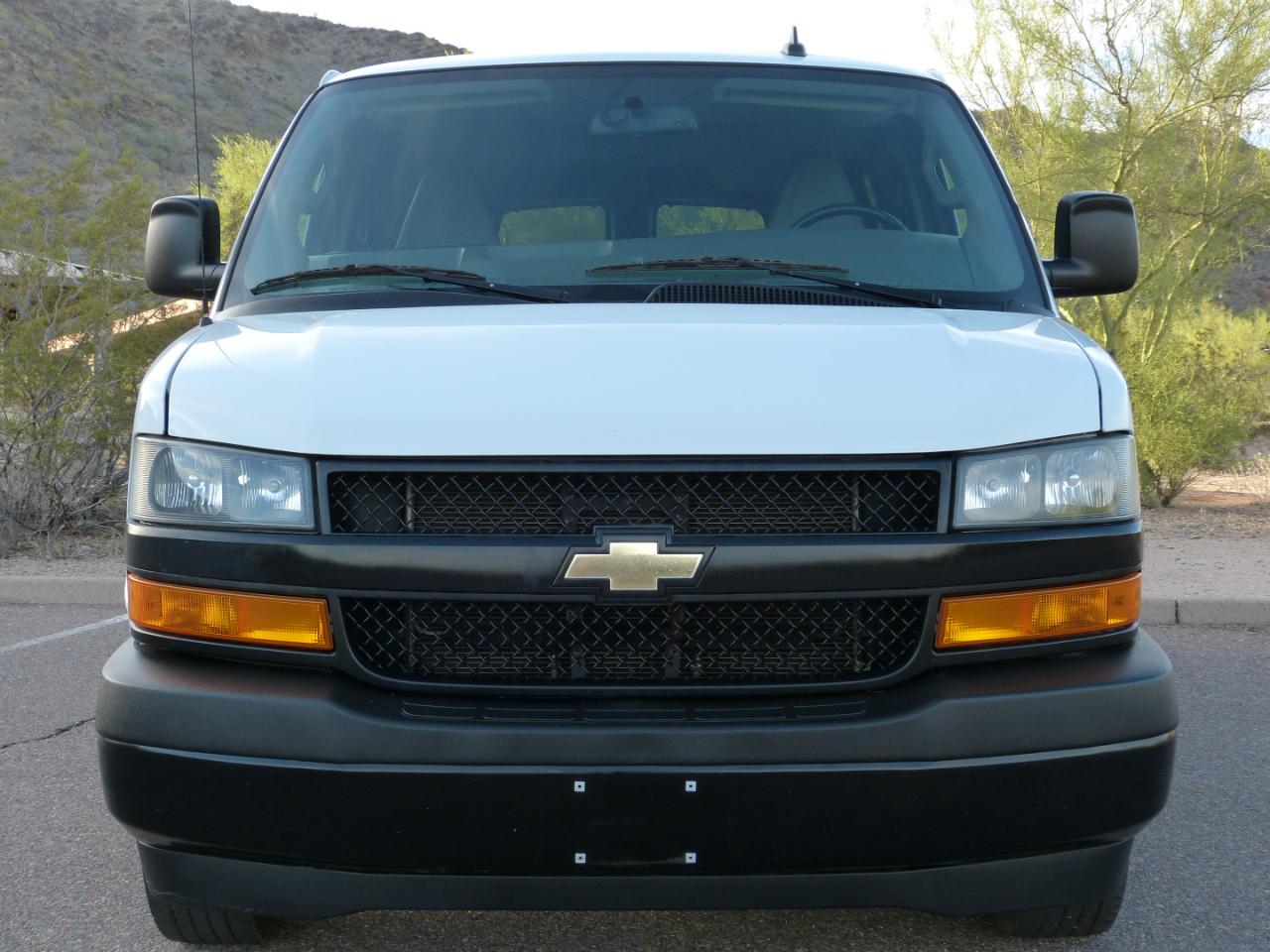 Chevrolet Express LS 2500 2018