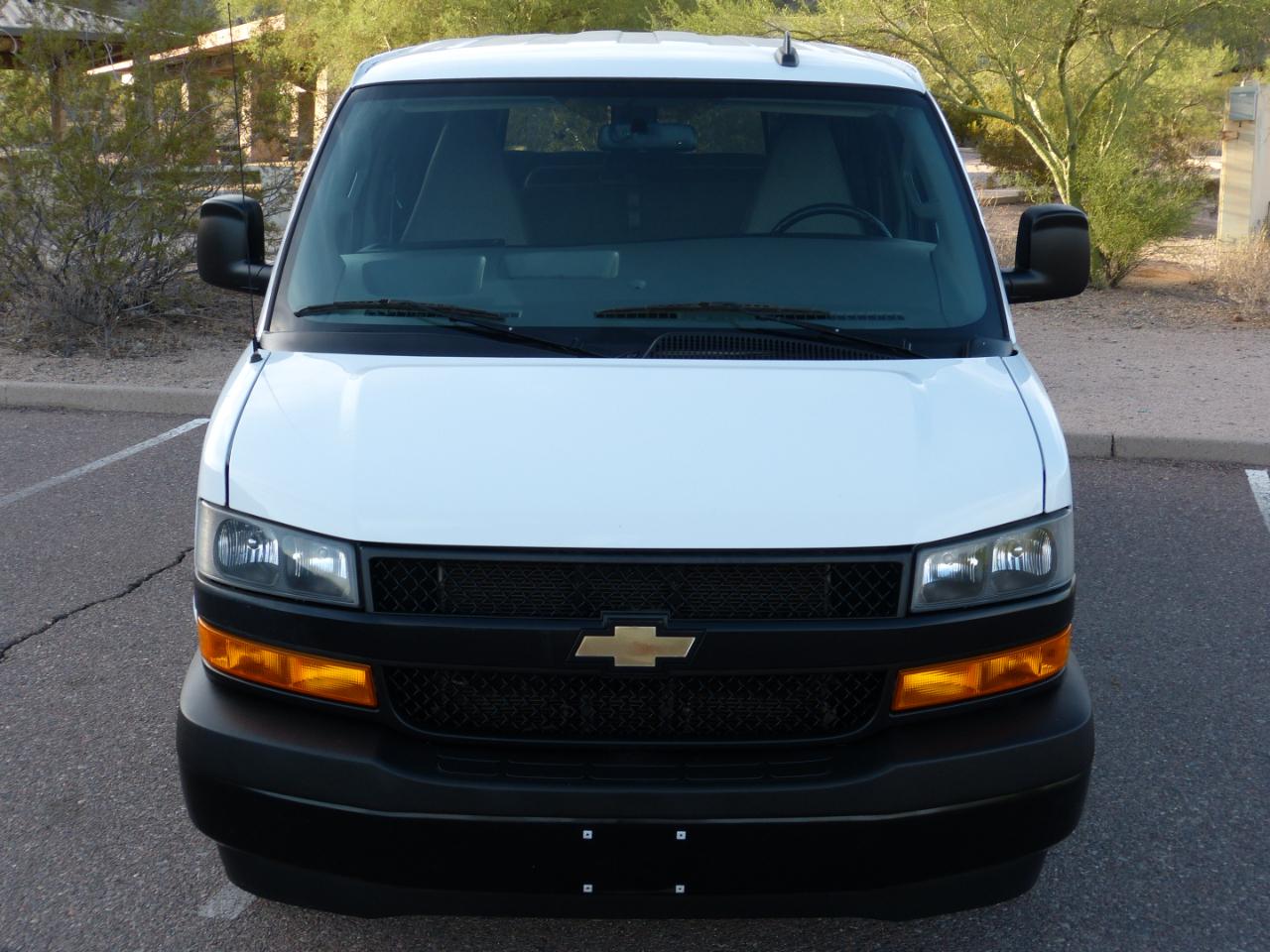 Chevrolet Express LS 2500 2018