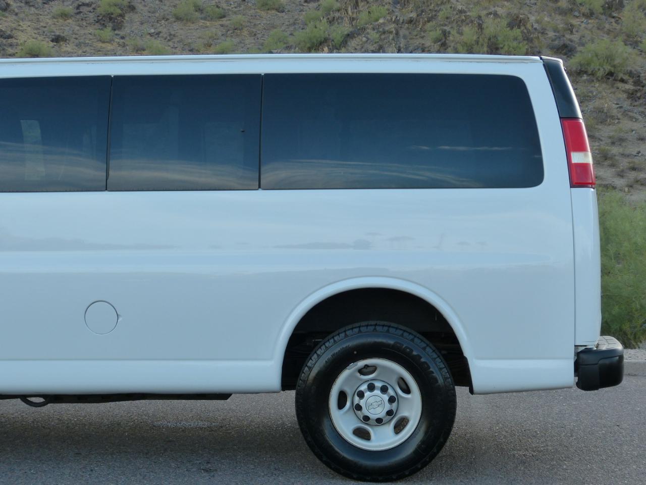 Chevrolet Express LS 2500 2018