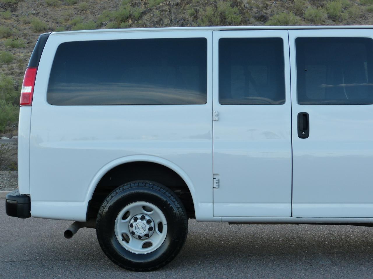 Chevrolet Express LS 2500 2018