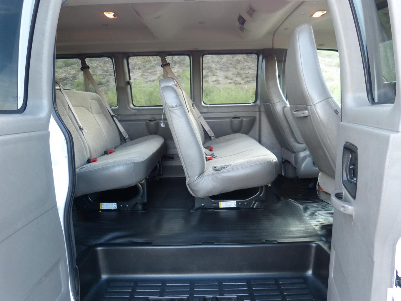 Chevrolet Express LS 2500 2018