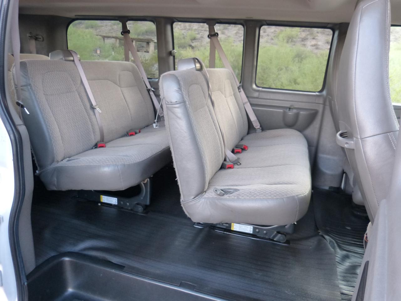 Chevrolet Express LS 2500 2018