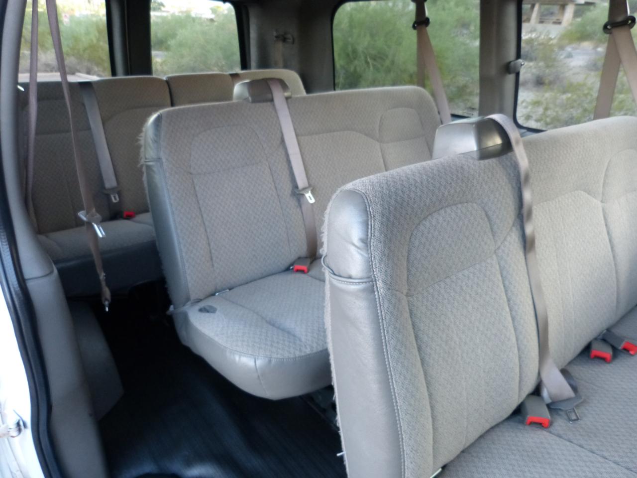 Chevrolet Express LS 2500 2018