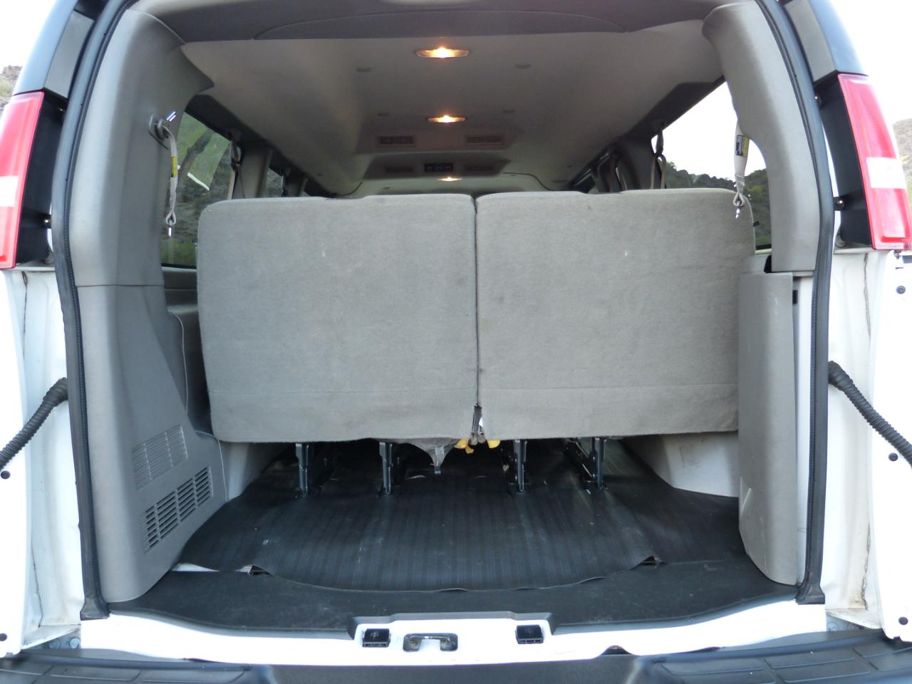 Chevrolet Express LS 2500 2018