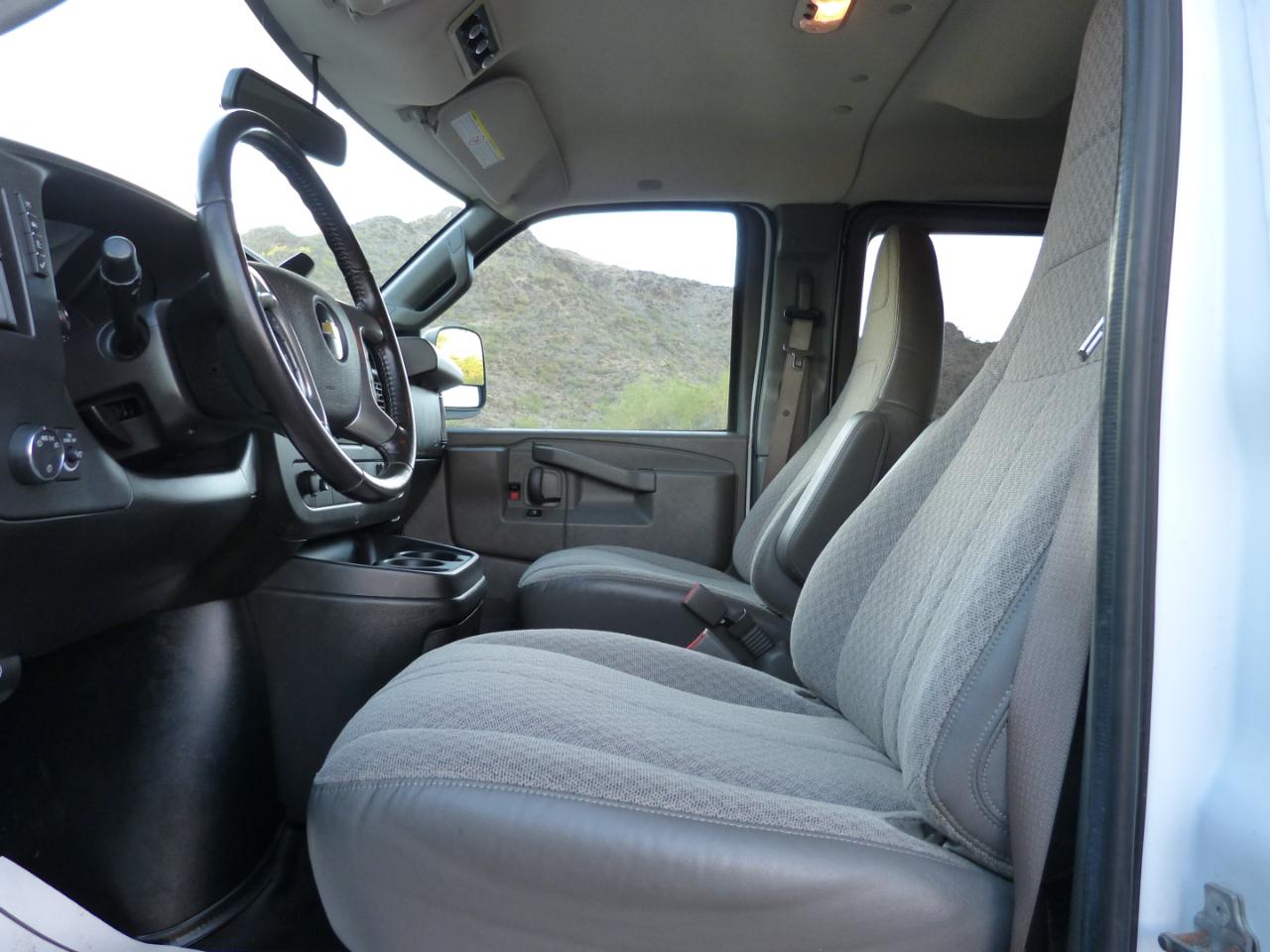 Chevrolet Express LS 2500 2018