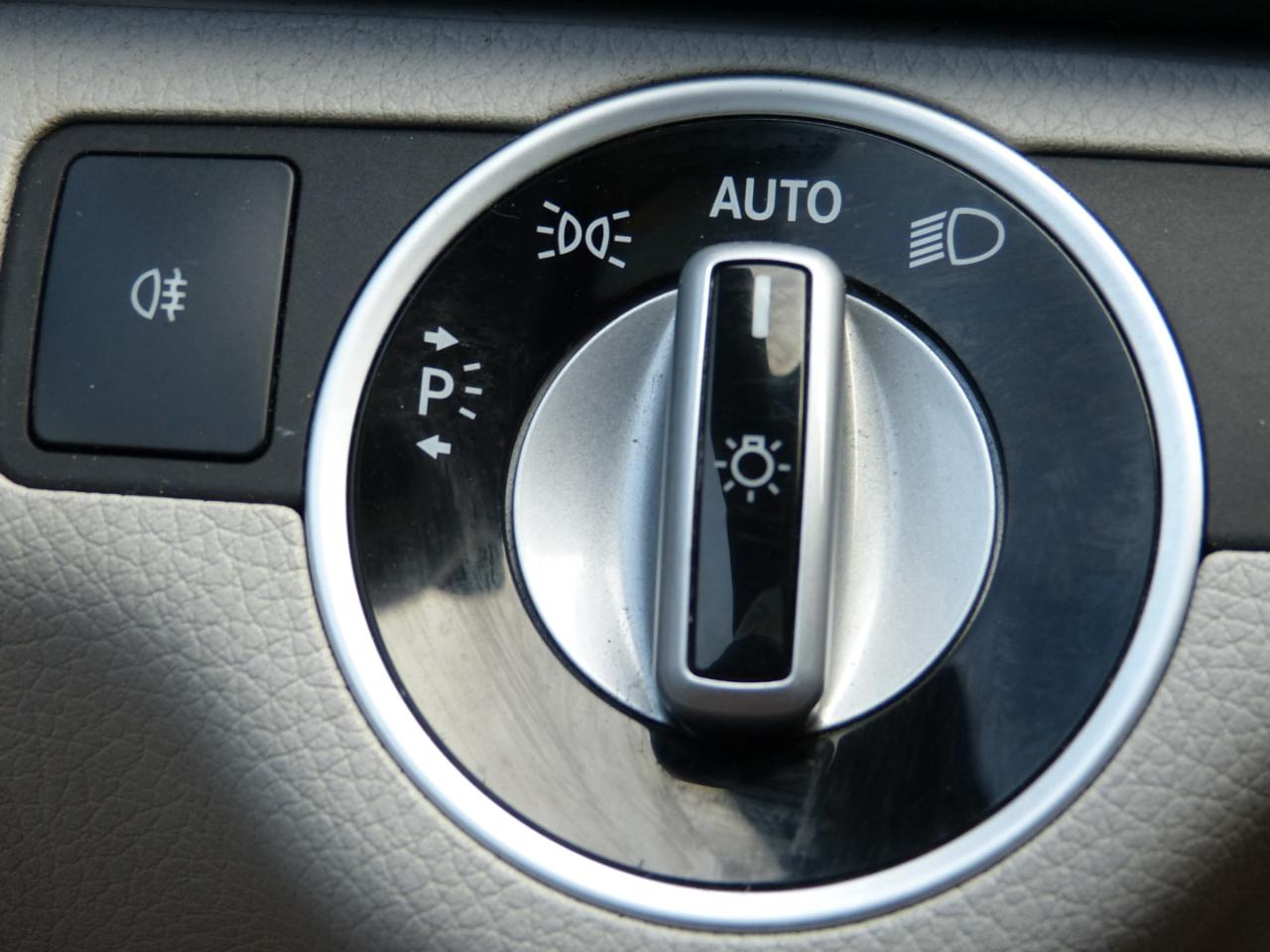 Mercedes-Benz C-Class C250 Sport Sedan 2013