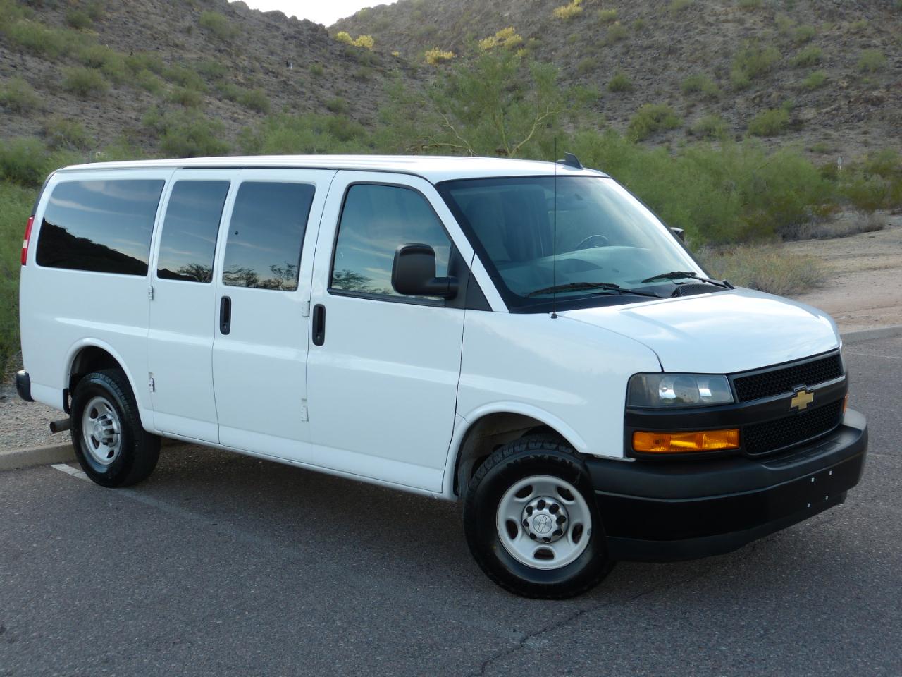 Chevrolet Express photo 8