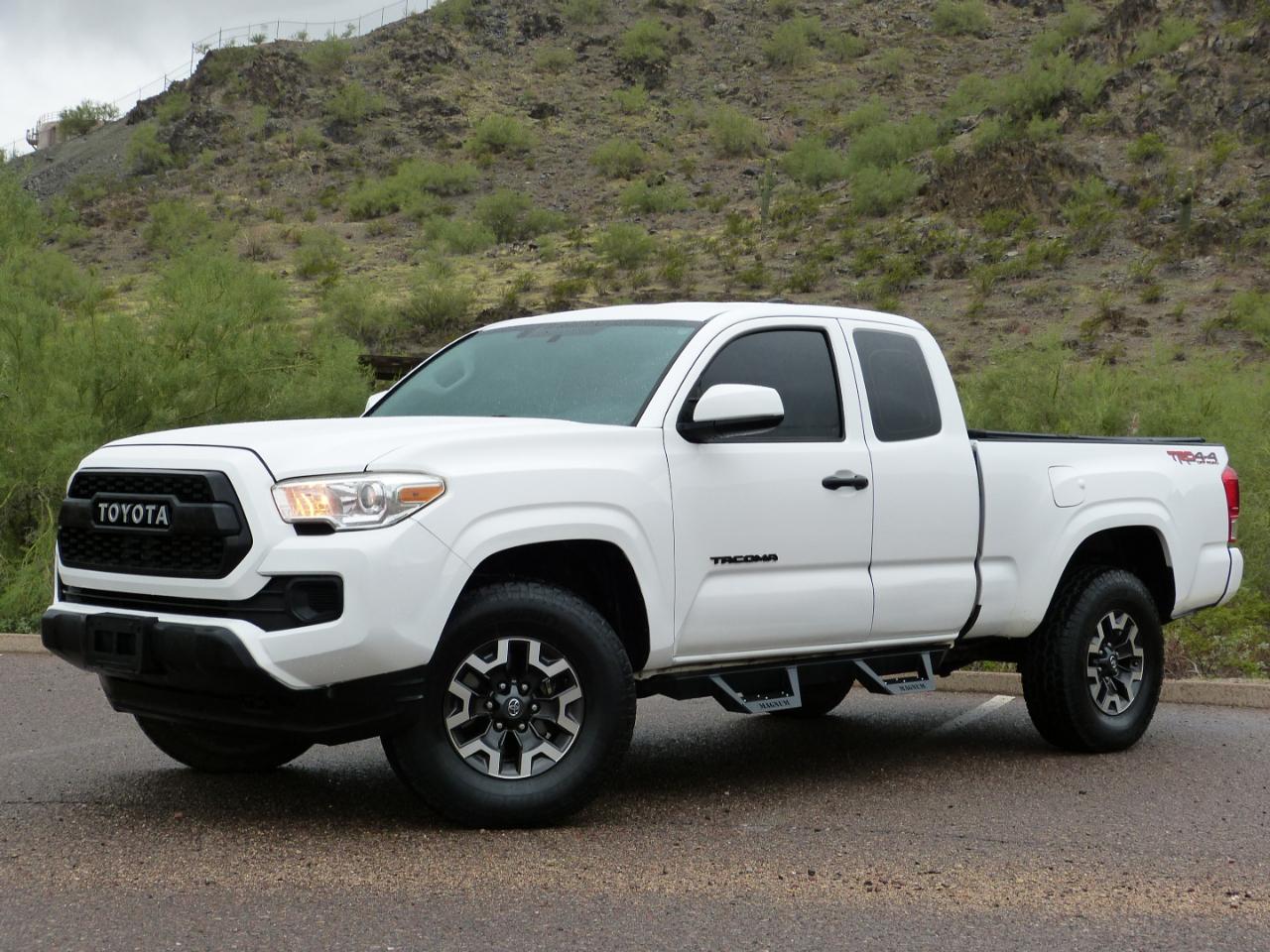 Toyota Tacoma SR5 Access Cab I4 6AT 2WD 2016