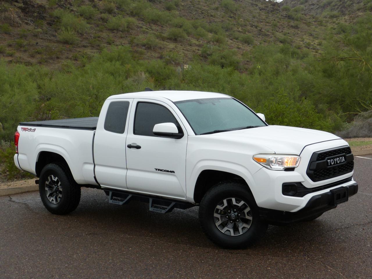 Toyota Tacoma SR5 Access Cab I4 6AT 2WD 2016