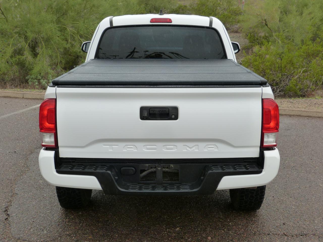 Toyota Tacoma SR5 Access Cab I4 6AT 2WD 2016