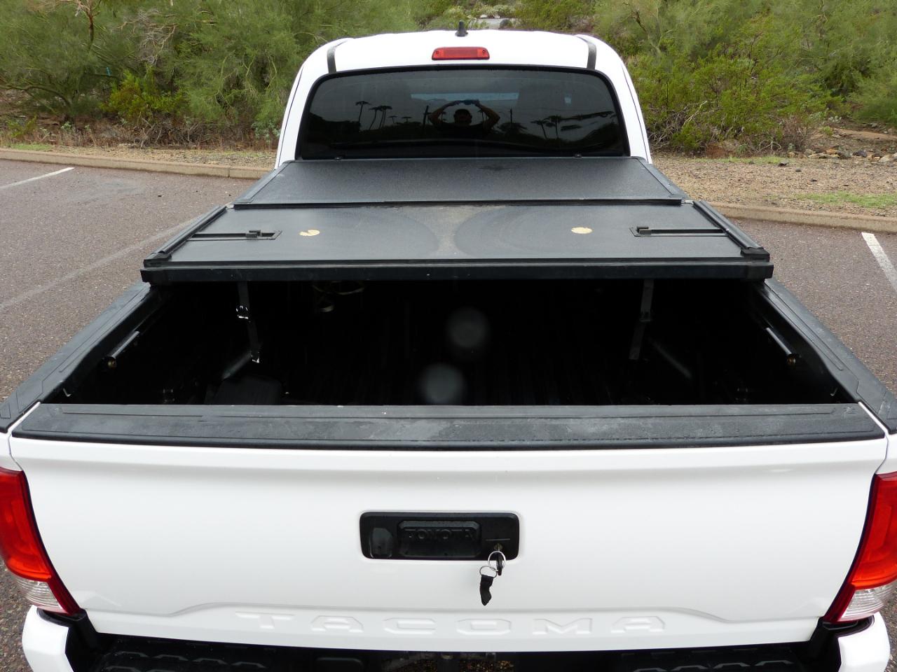 Toyota Tacoma SR5 Access Cab I4 6AT 2WD 2016