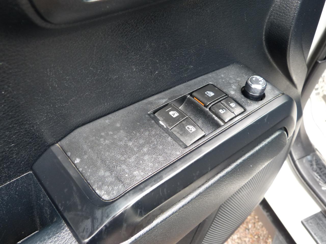Toyota Tacoma SR5 Access Cab I4 6AT 2WD 2016