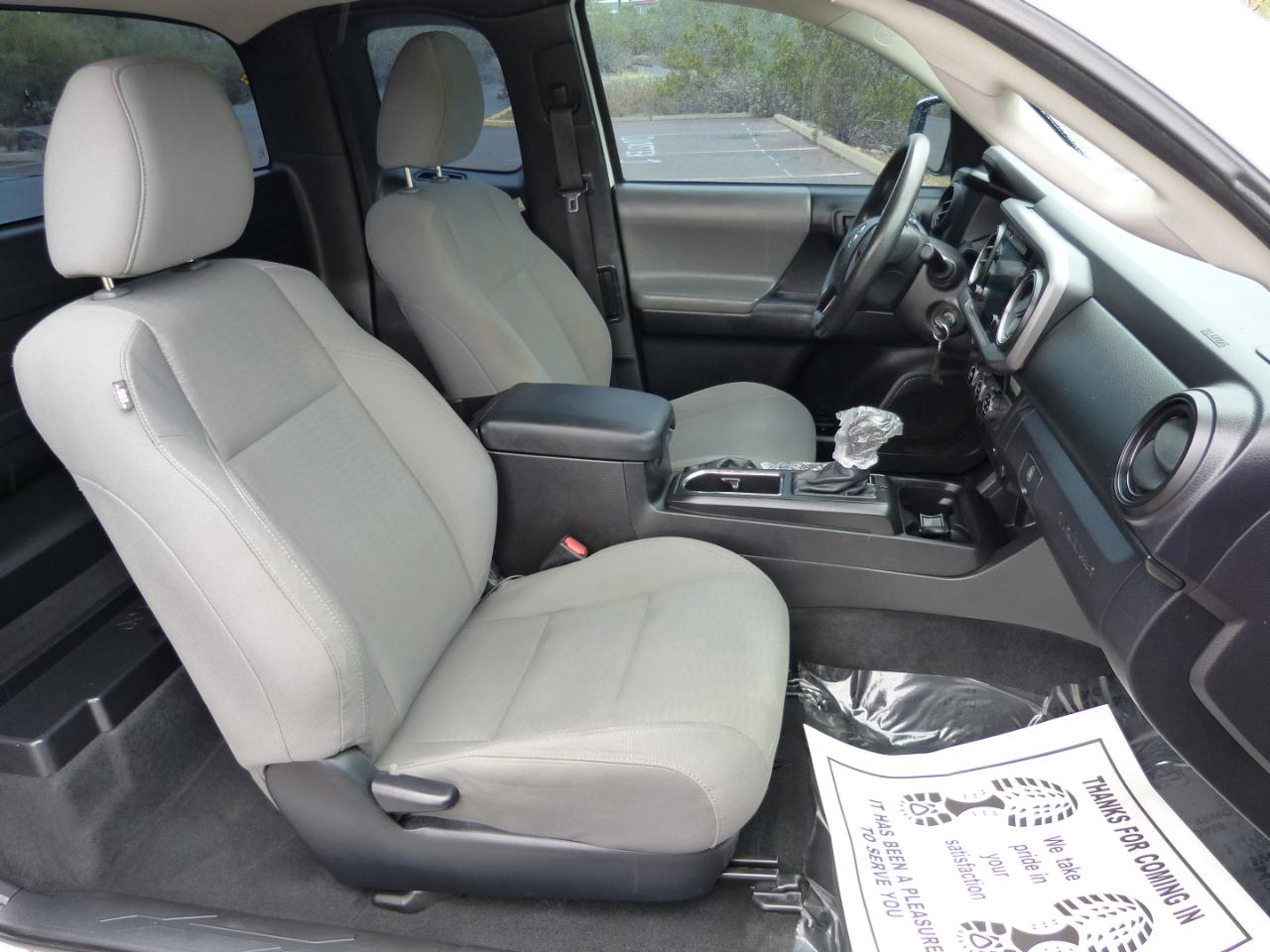 Toyota Tacoma SR5 Access Cab I4 6AT 2WD 2016