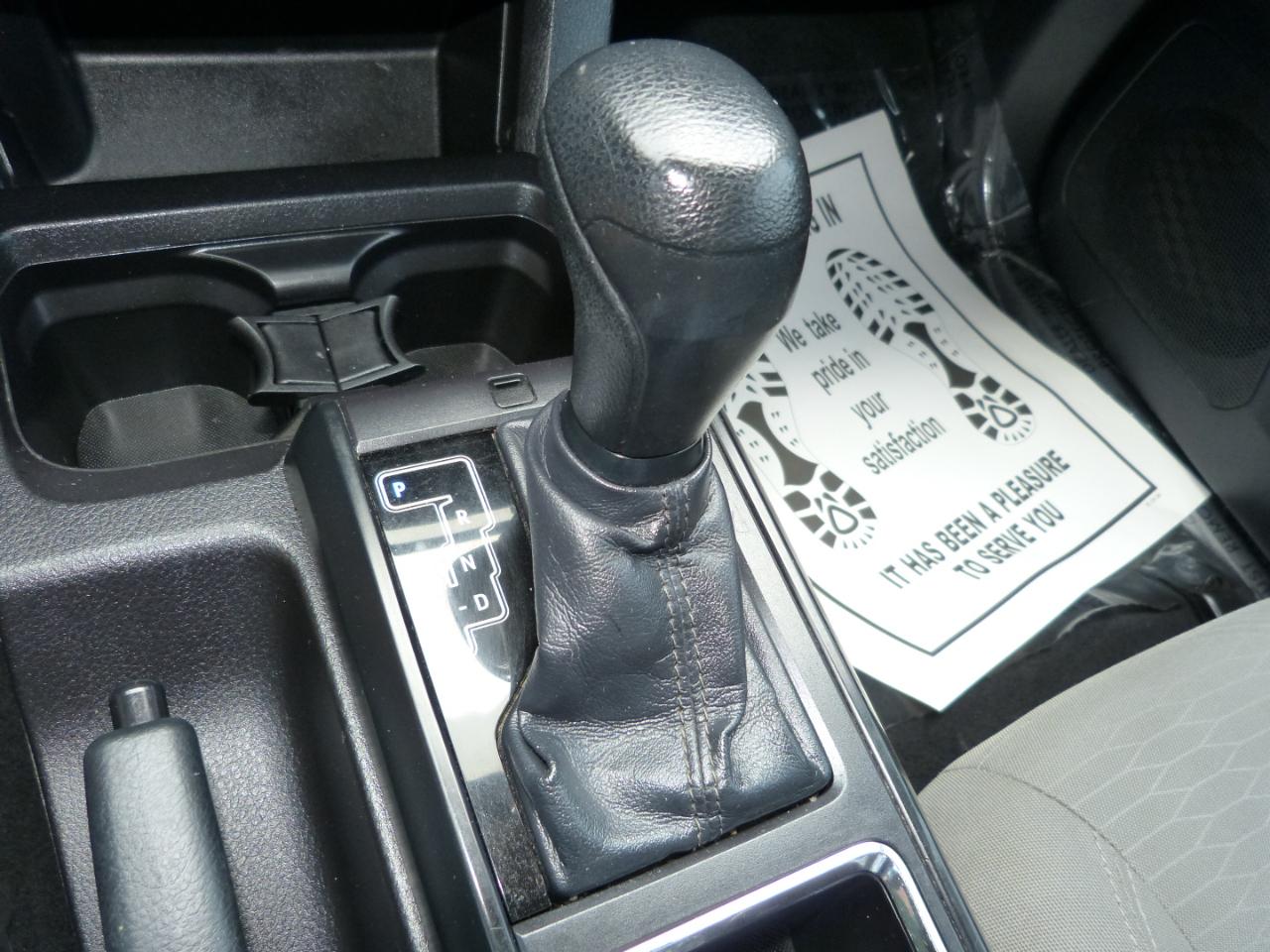 Toyota Tacoma SR5 Access Cab I4 6AT 2WD 2016