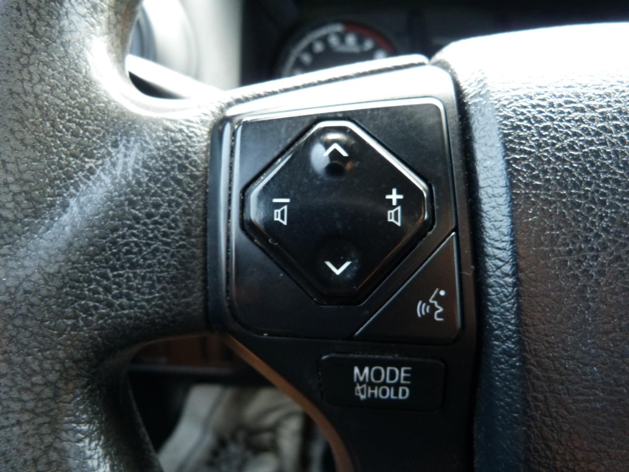 Toyota Tacoma SR5 Access Cab I4 6AT 2WD 2016