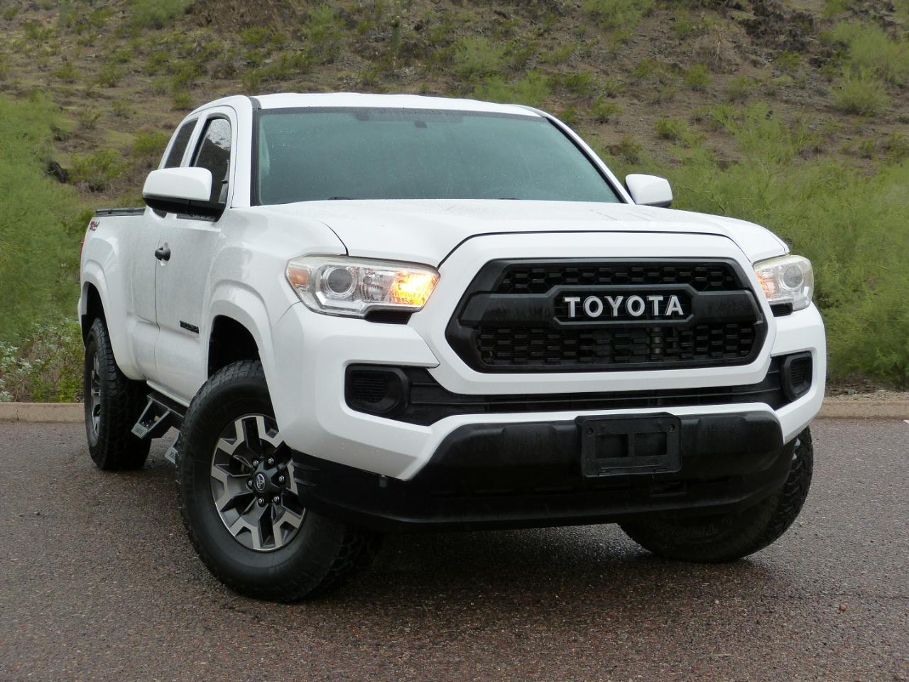 Toyota Tacoma SR5 Access Cab I4 6AT 2WD 2016