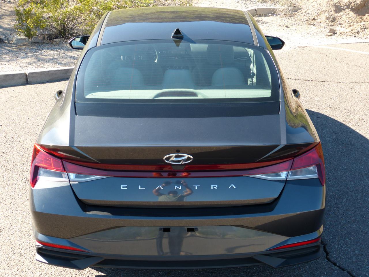 Hyundai Elantra SE 2021