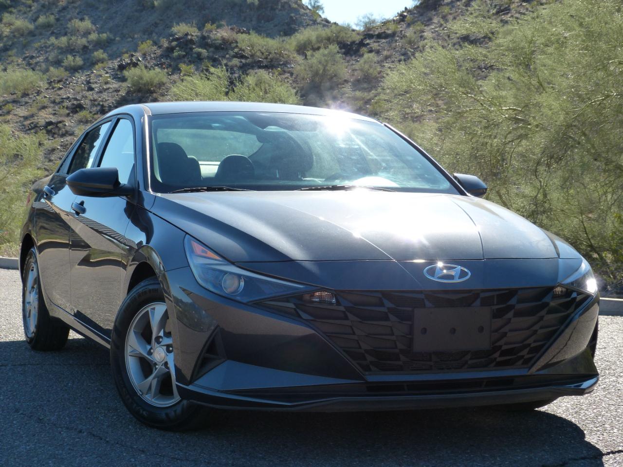 Hyundai Elantra SE 2021