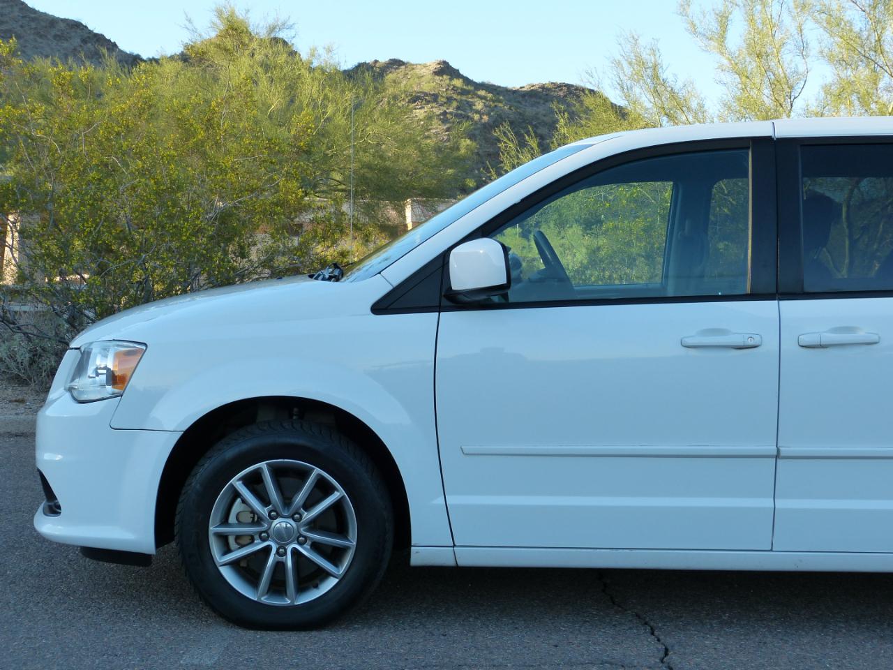 Dodge Grand Caravan SE 2016