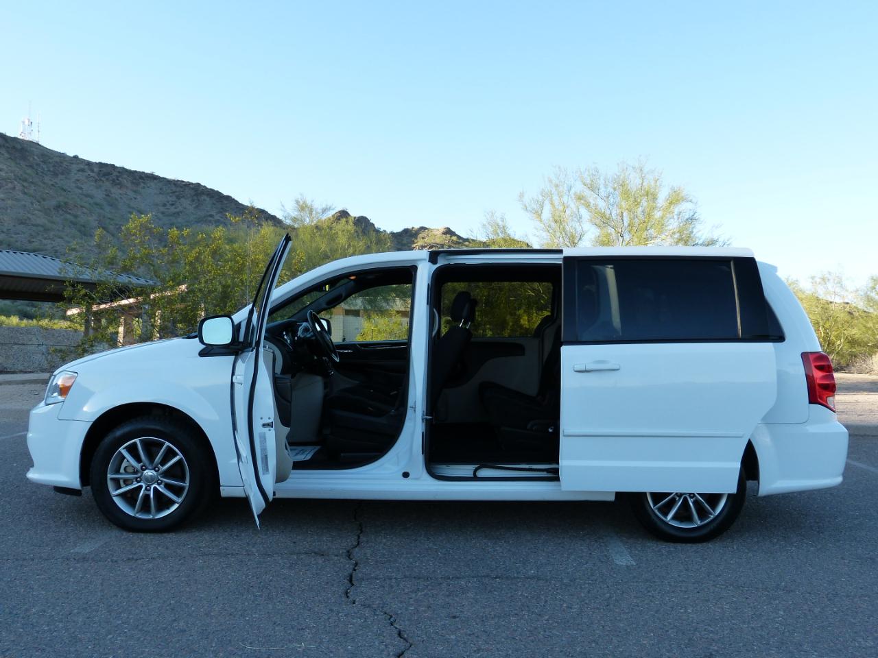 Dodge Grand Caravan SE 2016