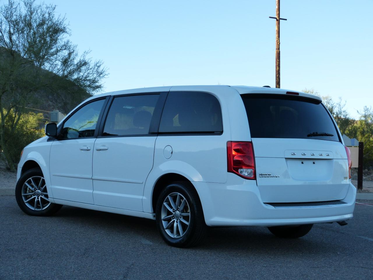 Dodge Grand Caravan SE 2016