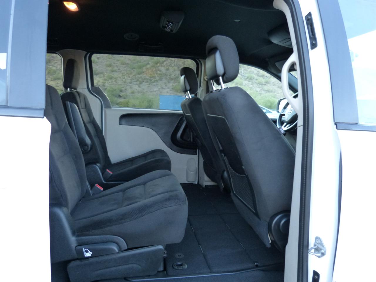 Dodge Grand Caravan SE 2016