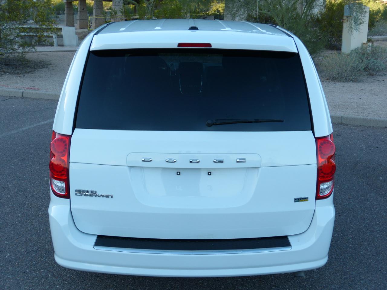 Dodge Grand Caravan SE 2016