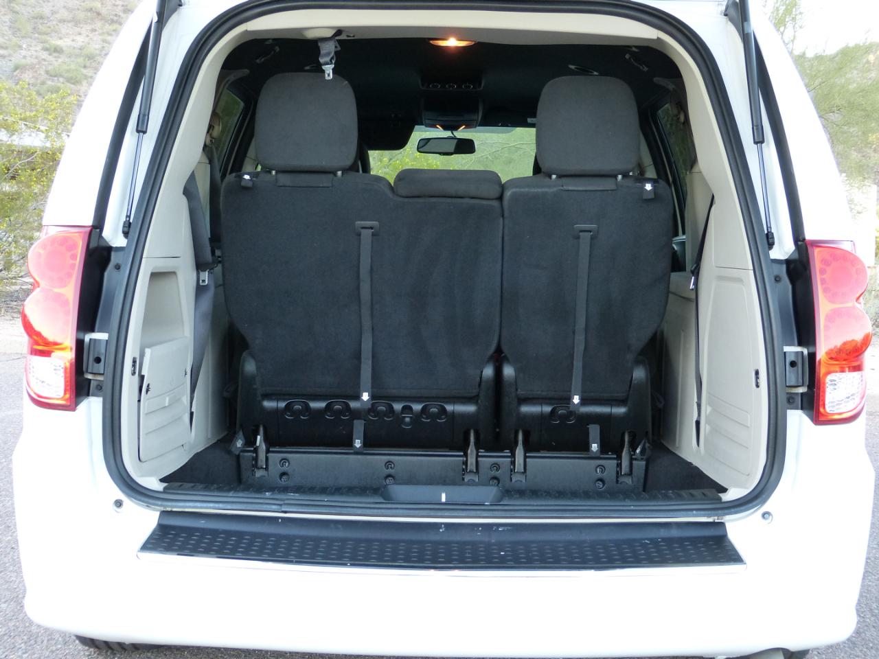 Dodge Grand Caravan SE 2016
