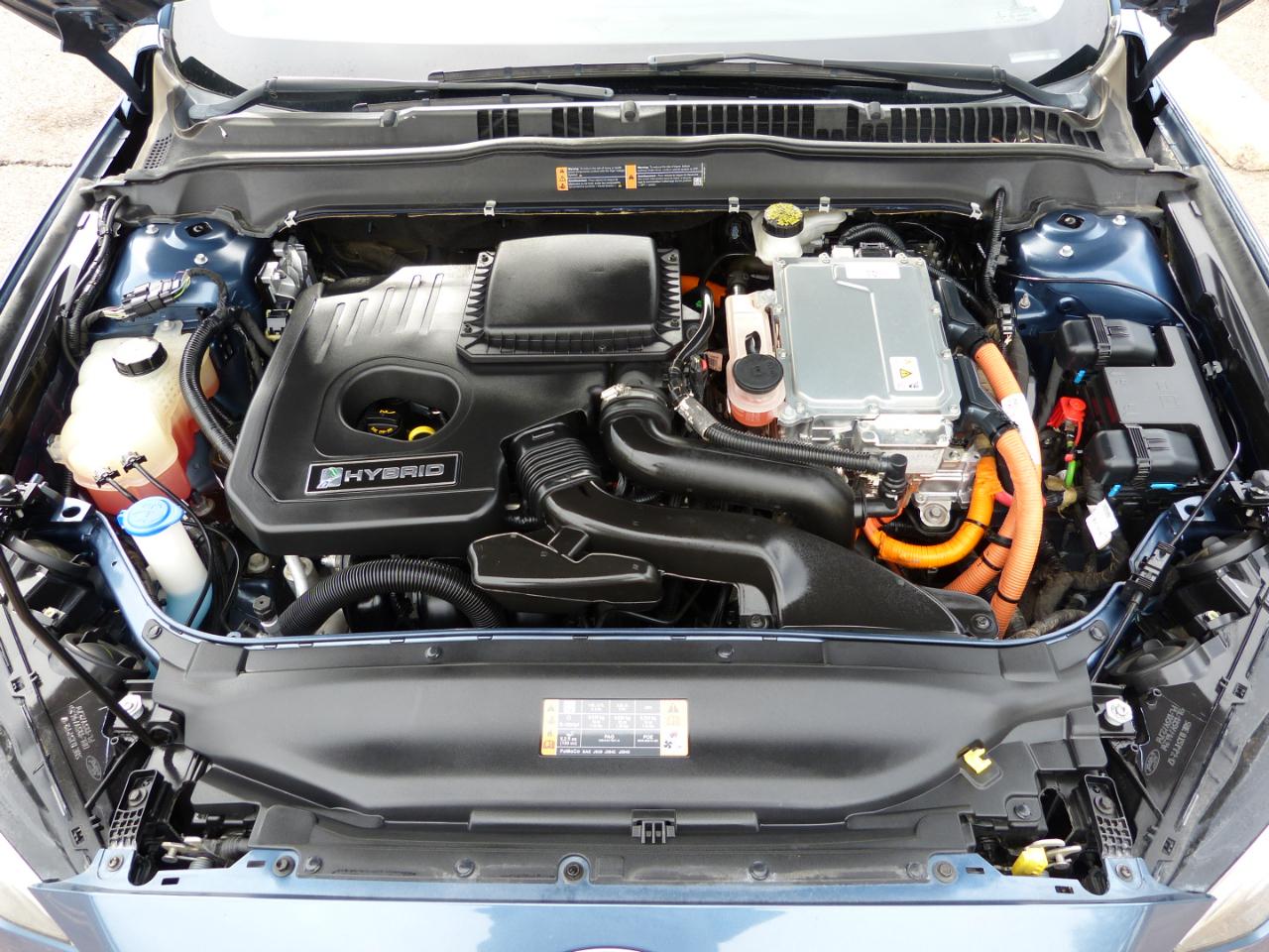 Ford Fusion Hybrid S 2018
