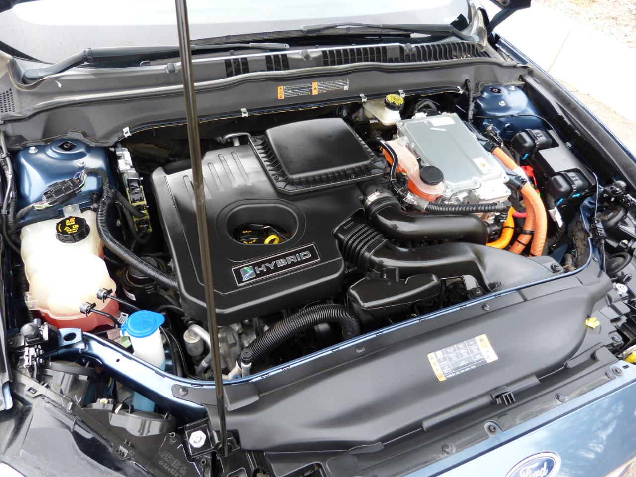 Ford Fusion Hybrid S 2018