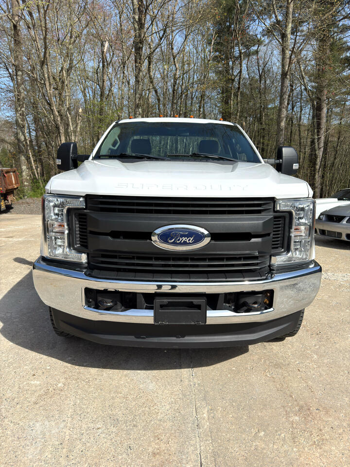 Ford F-350 SD XL 4WD 2017 Ford F-350 SD XL 4WD 2017
