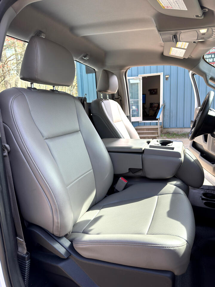 Ford F-350 SD XL 4WD 2017 Ford F-350 SD XL 4WD 2017