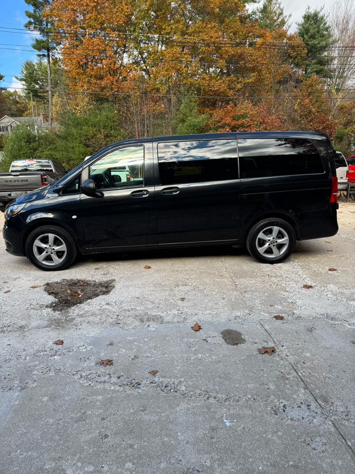 Mercedes-Benz Metris Passenger Van 2018 Mercedes-Benz Metris Passenger Van 2018