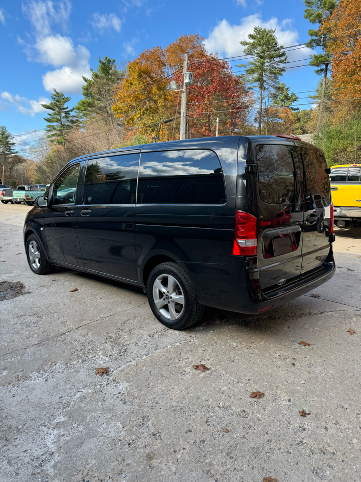 Mercedes-Benz Metris Passenger Van 2018 Mercedes-Benz Metris Passenger Van 2018