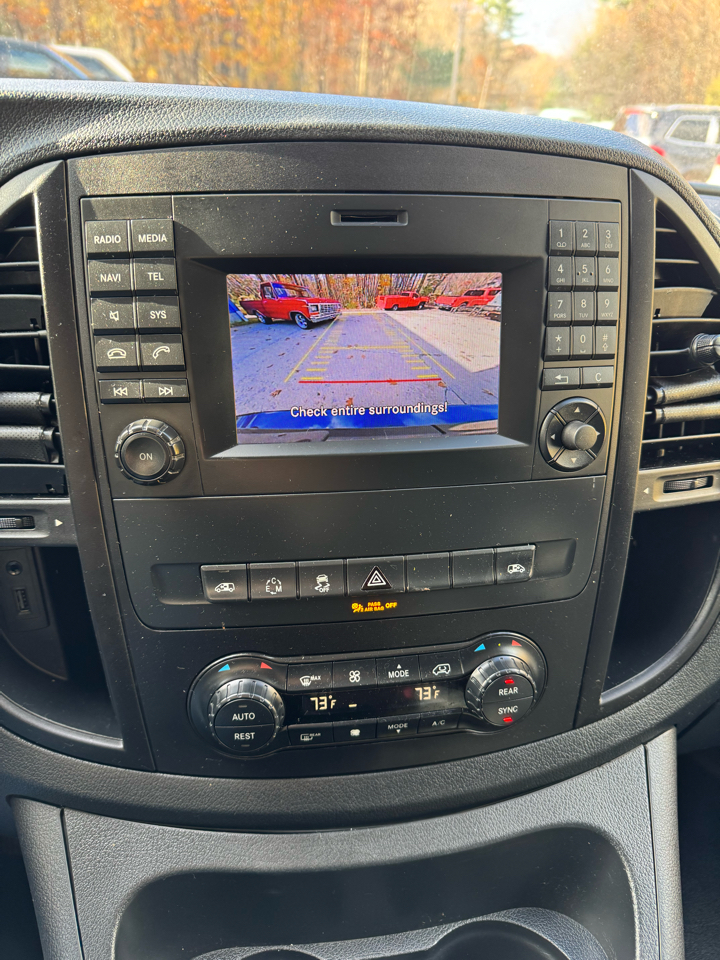 Mercedes-Benz Metris Passenger Van 2018 Mercedes-Benz Metris Passenger Van 2018