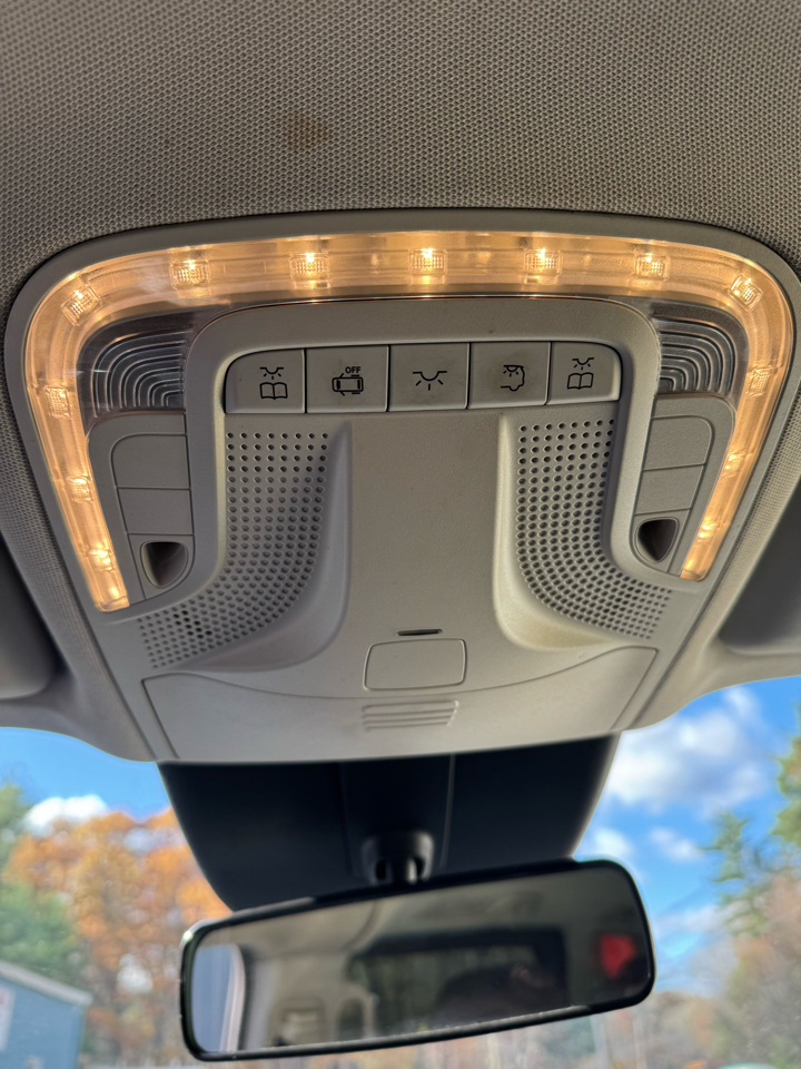 Mercedes-Benz Metris Passenger Van 2018 Mercedes-Benz Metris Passenger Van 2018