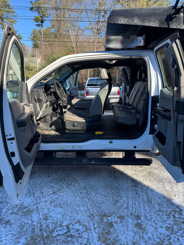 Ford F-550 SuperCab DRW 4WD 2018